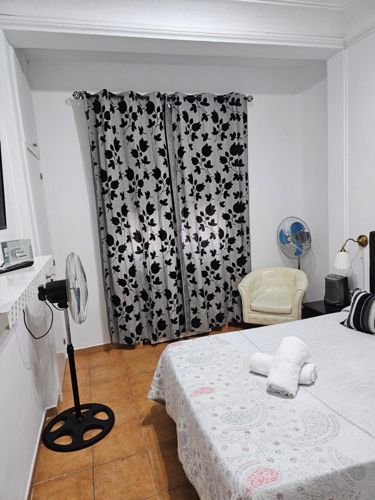 Apartamento Doble Exterior En La Gran Via #45 De Madrid 7-2 Exterior foto